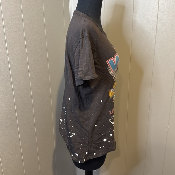 The WHO Women’s Medium Vintage Reprint Tour Shirt Artist Merch Soft Lightweight - Picture 3 of 6